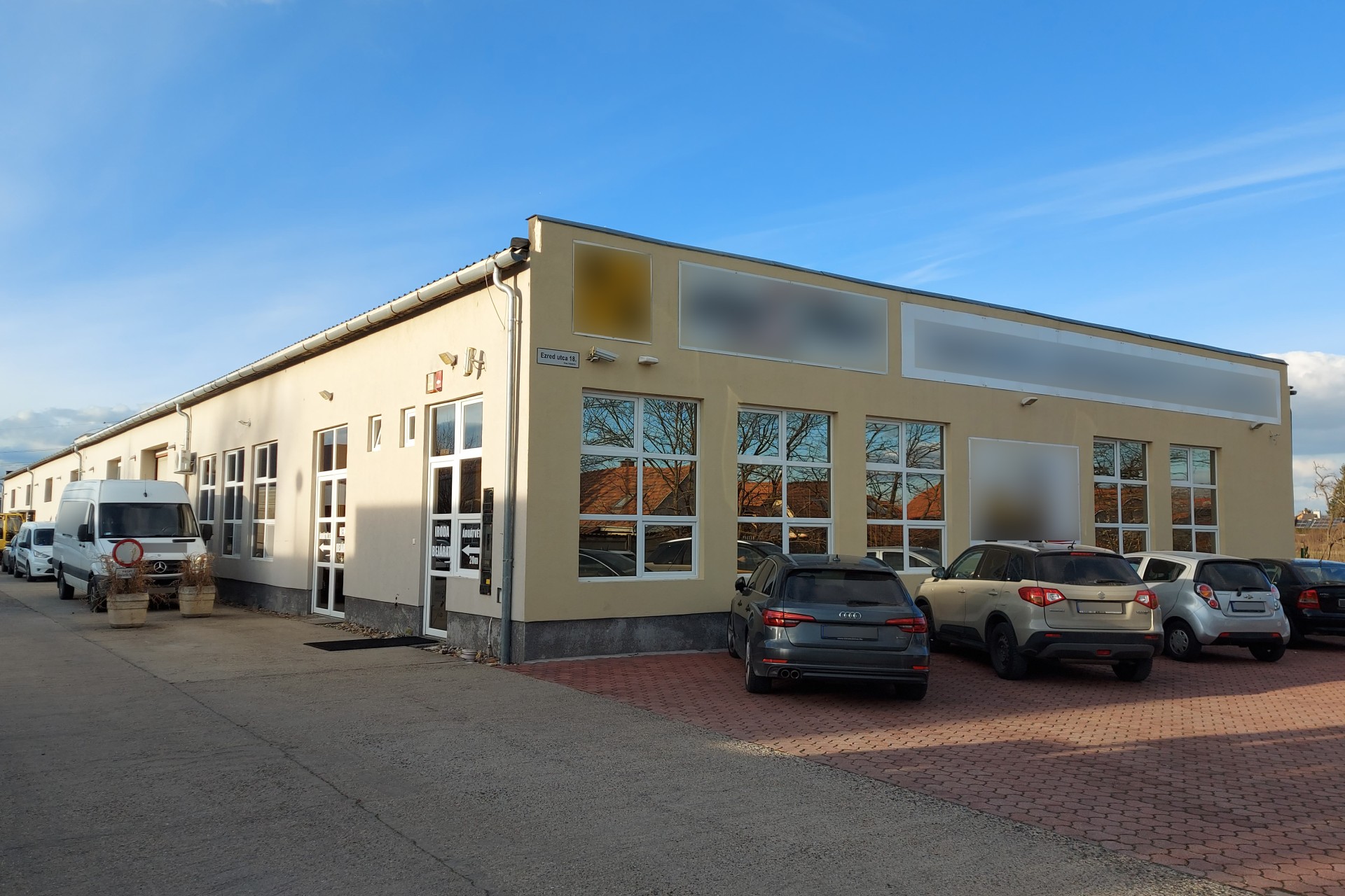 1044 Budapest, Ezred utca 18.