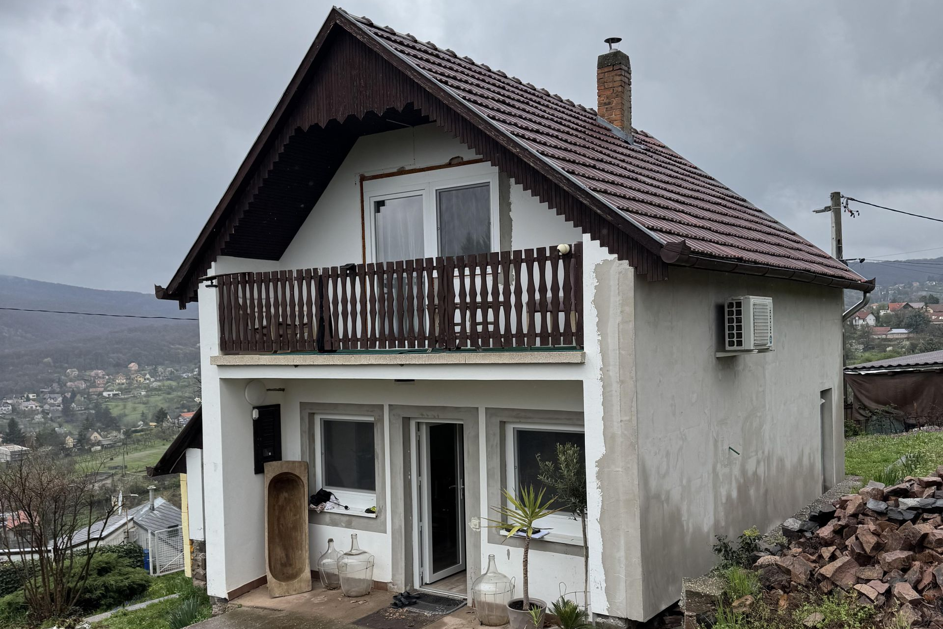 7635 Pécs, Cinke dűlő 9