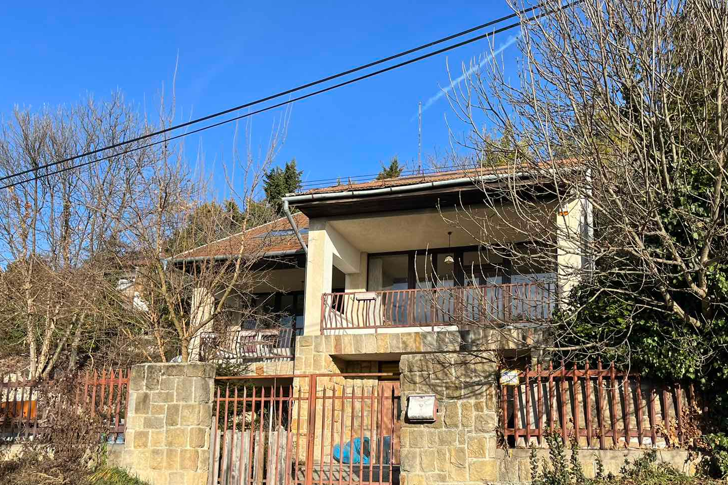 1121 Budapest, Arató u 23.