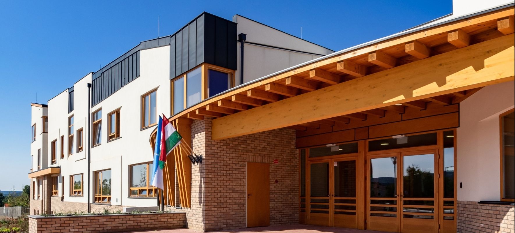 ÉLŐ MAGYAR ÉPÍTÉSZET c. kiállításra a Vigadóban